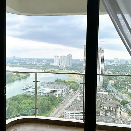 Country Garden Danga Bay By Cactus Homestay Johor Bahru Exterior photo