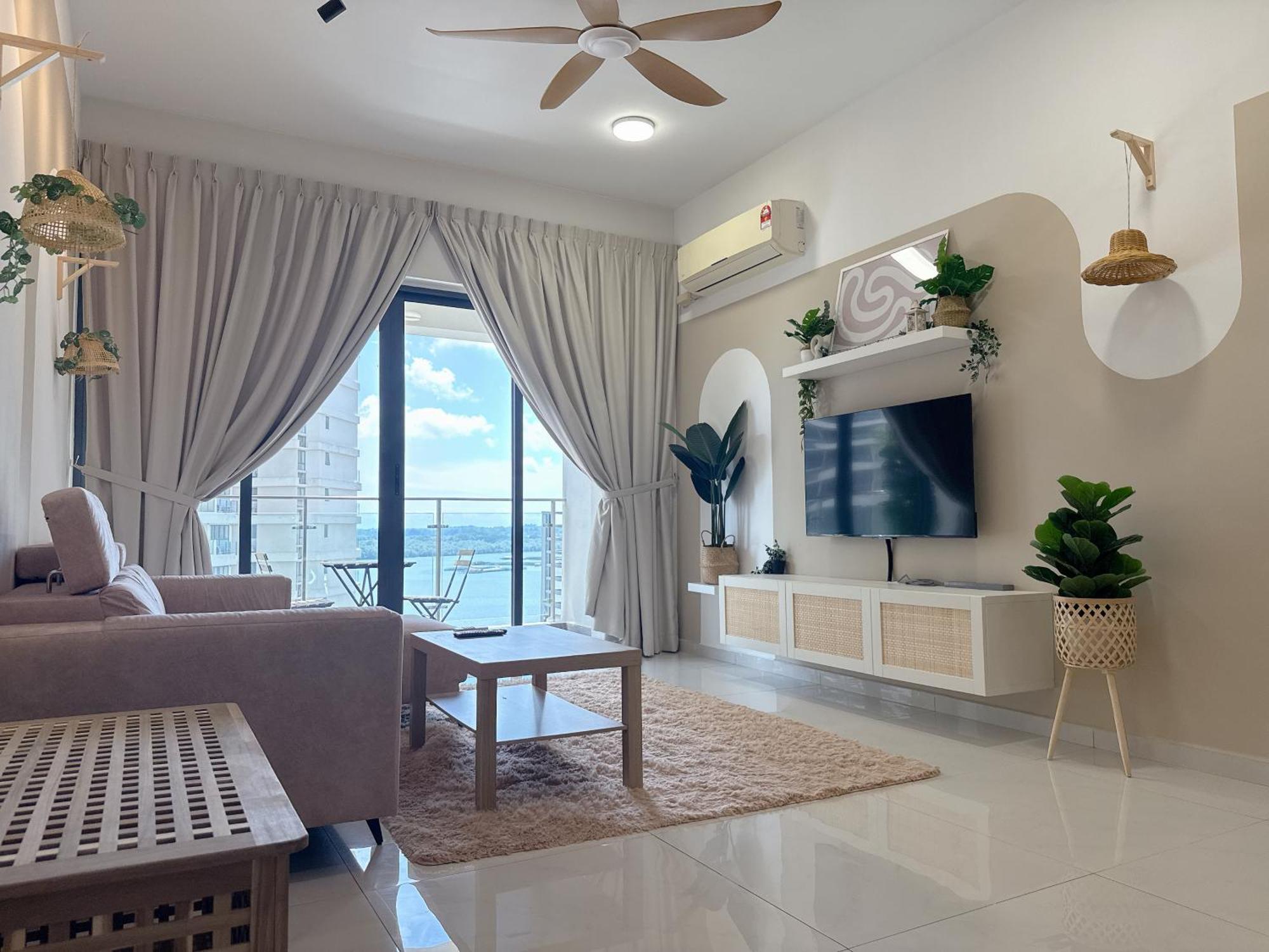Country Garden Danga Bay By Cactus