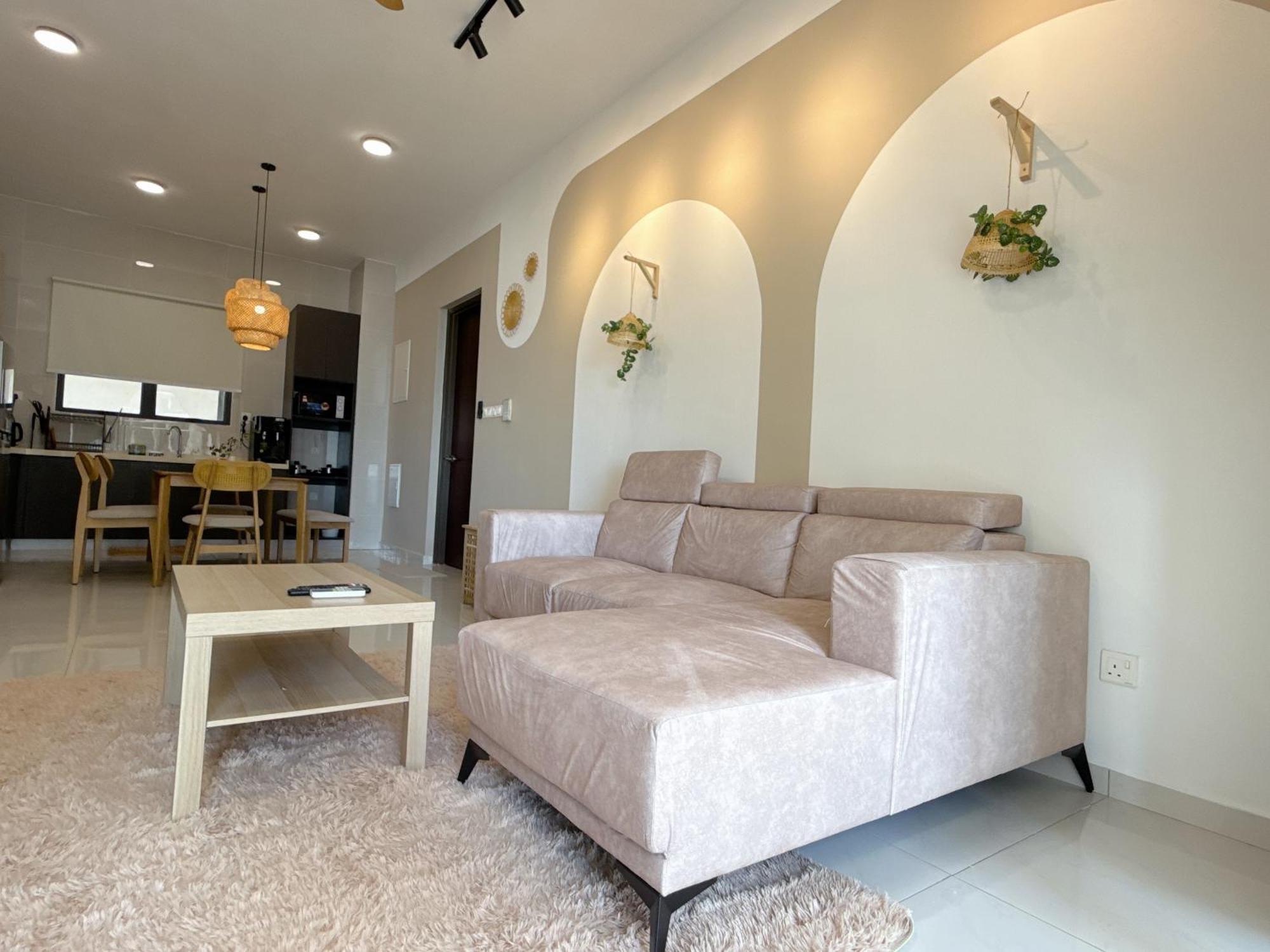 Apartment Country Garden Danga Bay By Cactus